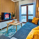 D19 Z Basenem, Sauna, Jacuzzi Park - 5d Apartamento